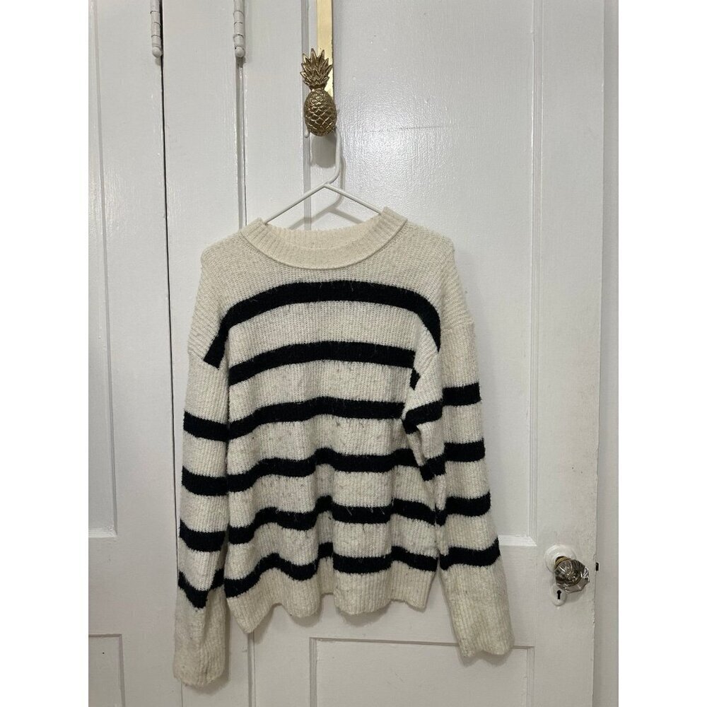 American Eagle women’s size small black-and-white striped sweater